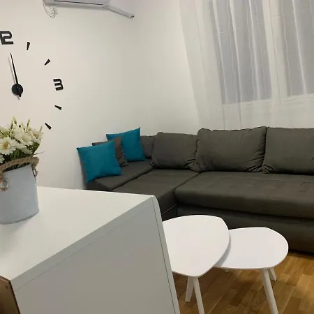 Studio Anja Apartment Novi Sad